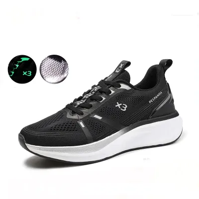DYNAMO STRIDE RUNNING SHOES